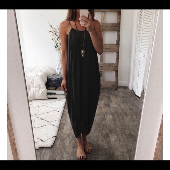 Dresses & Skirts - LAST ONE ❗️Spaghetti Strap Ankle Dress